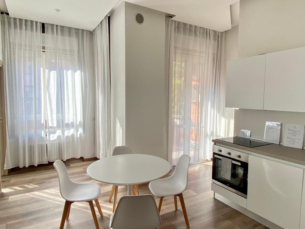 Suite Boutique Moscova Mediolan Zewnętrze zdjęcie