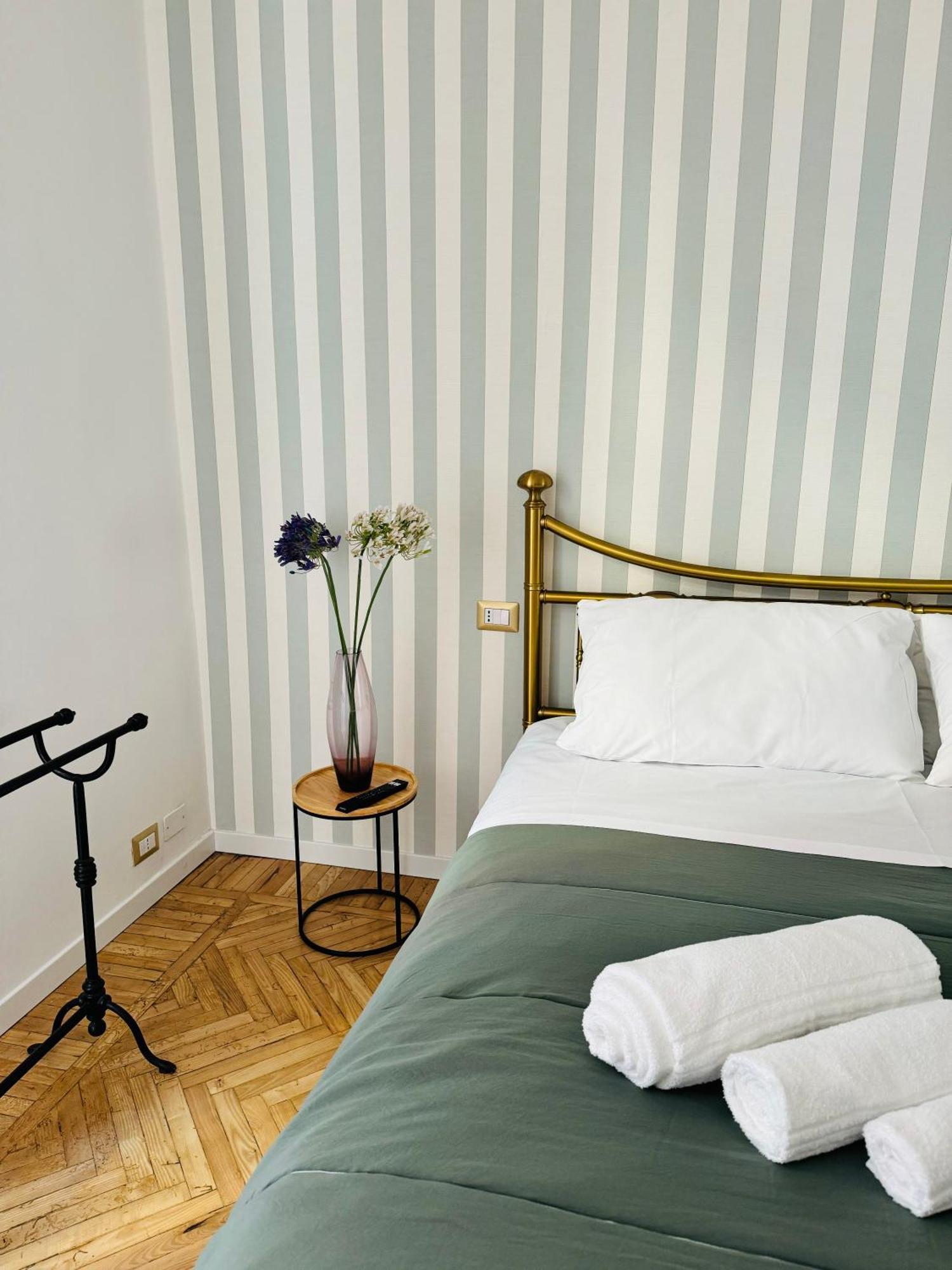 Suite Boutique Moscova Mediolan Zewnętrze zdjęcie